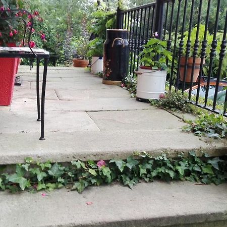 B&B El Jardin De Aes Puente Viesgo Dış mekan fotoğraf