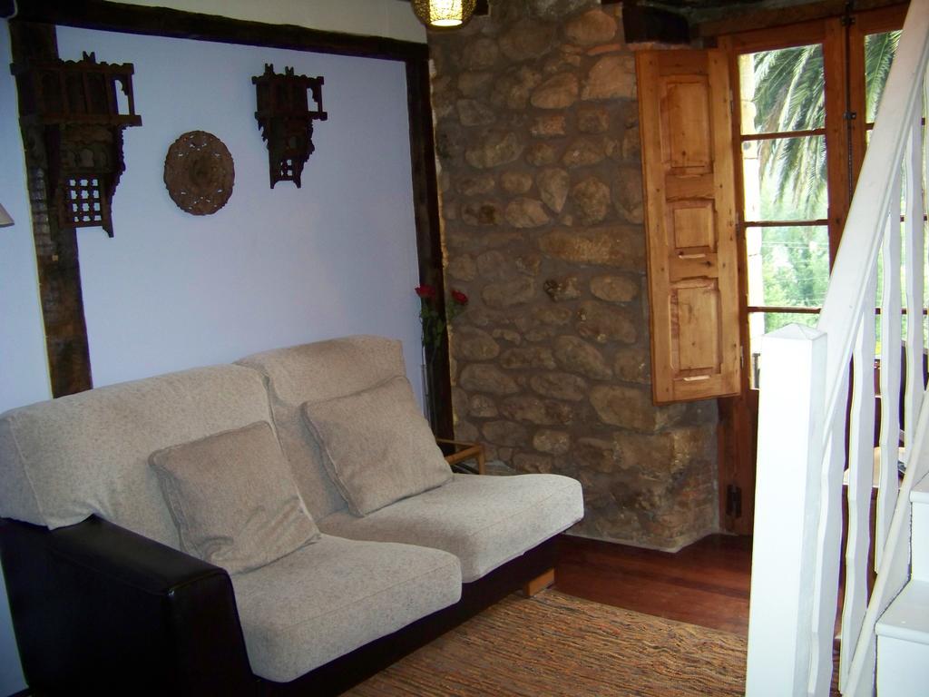 B&B El Jardin De Aes Puente Viesgo Dış mekan fotoğraf