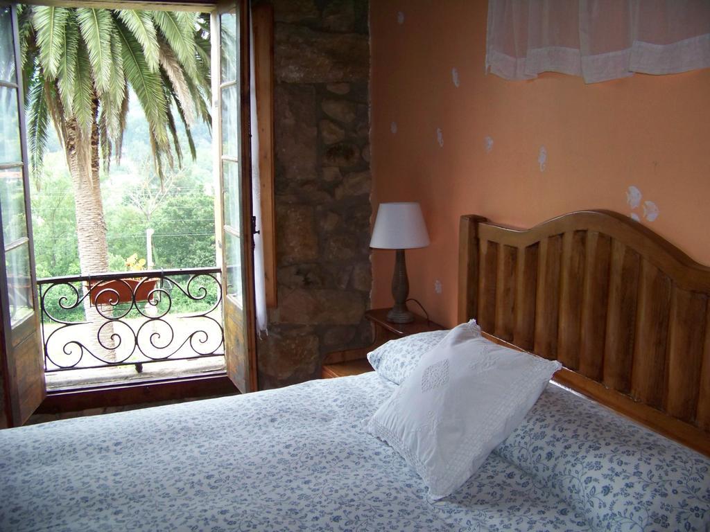 B&B El Jardin De Aes Puente Viesgo Dış mekan fotoğraf