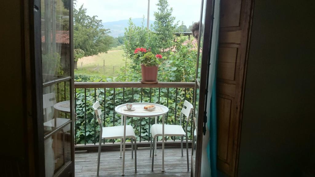 B&B El Jardin De Aes Puente Viesgo Dış mekan fotoğraf
