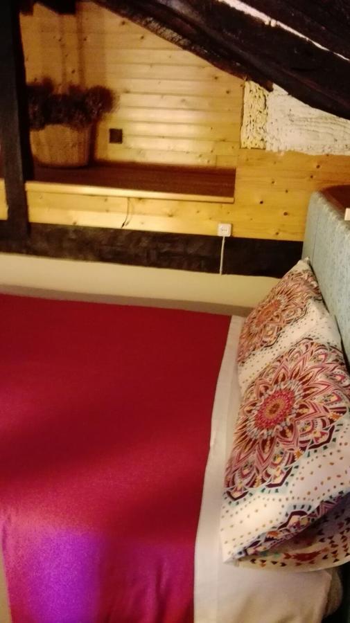 B&B El Jardin De Aes Puente Viesgo Dış mekan fotoğraf